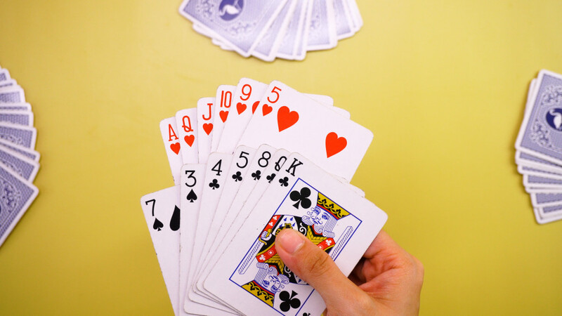 Trau dồi kiến thức game bài từ cao thủ giúp người chơi tự tin hơn